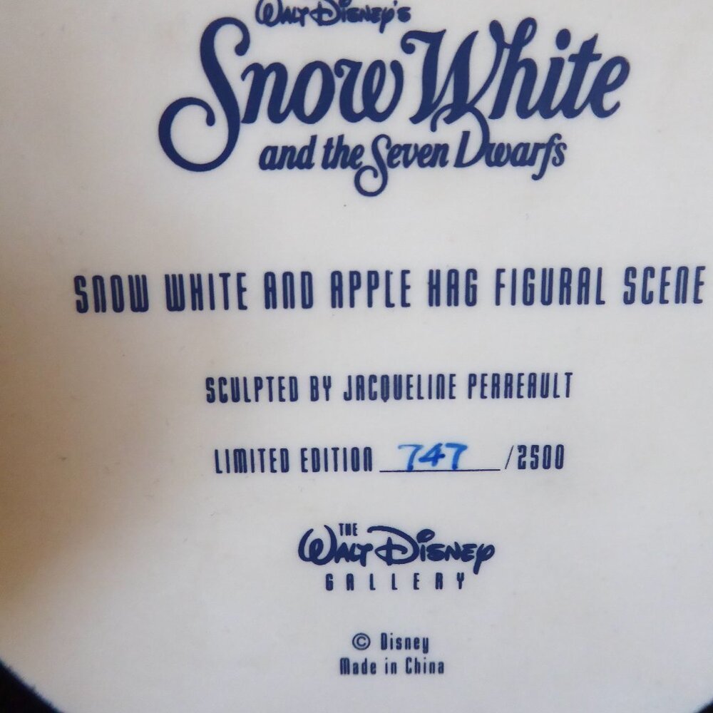 NEW 1999 LE #747/2500 WALT DISNEY GALLERY SNOW WHITE WITCH HAG POISON APPLE - Picture 11 of 16
